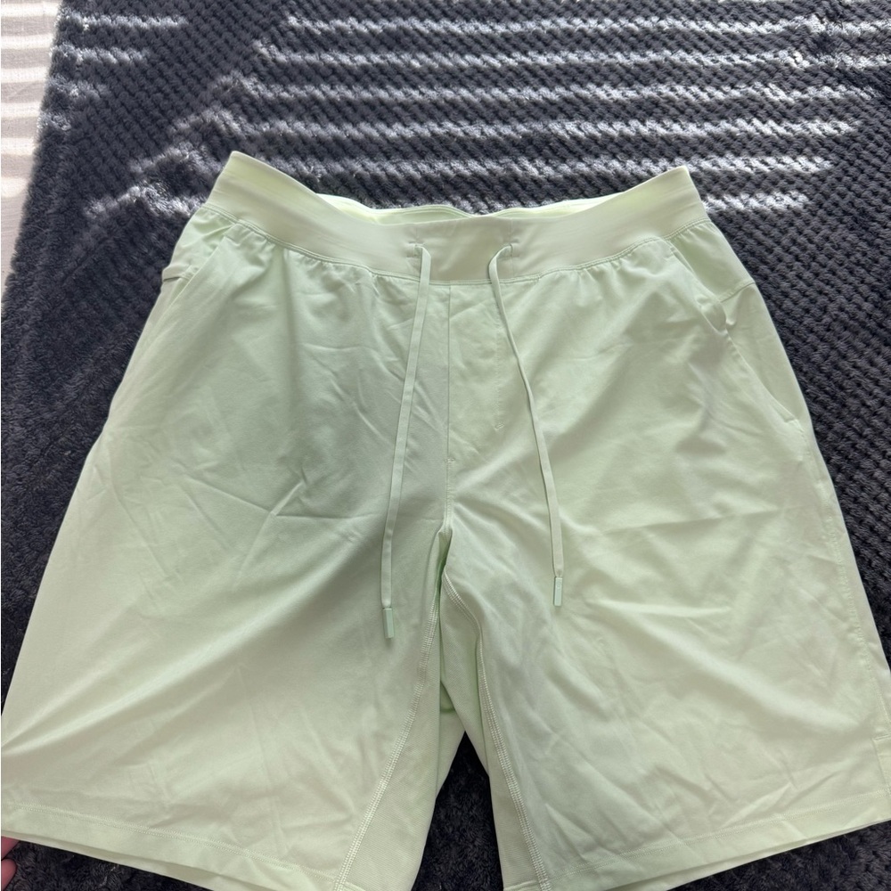Lululemon T.H.E Linerless Short 9”